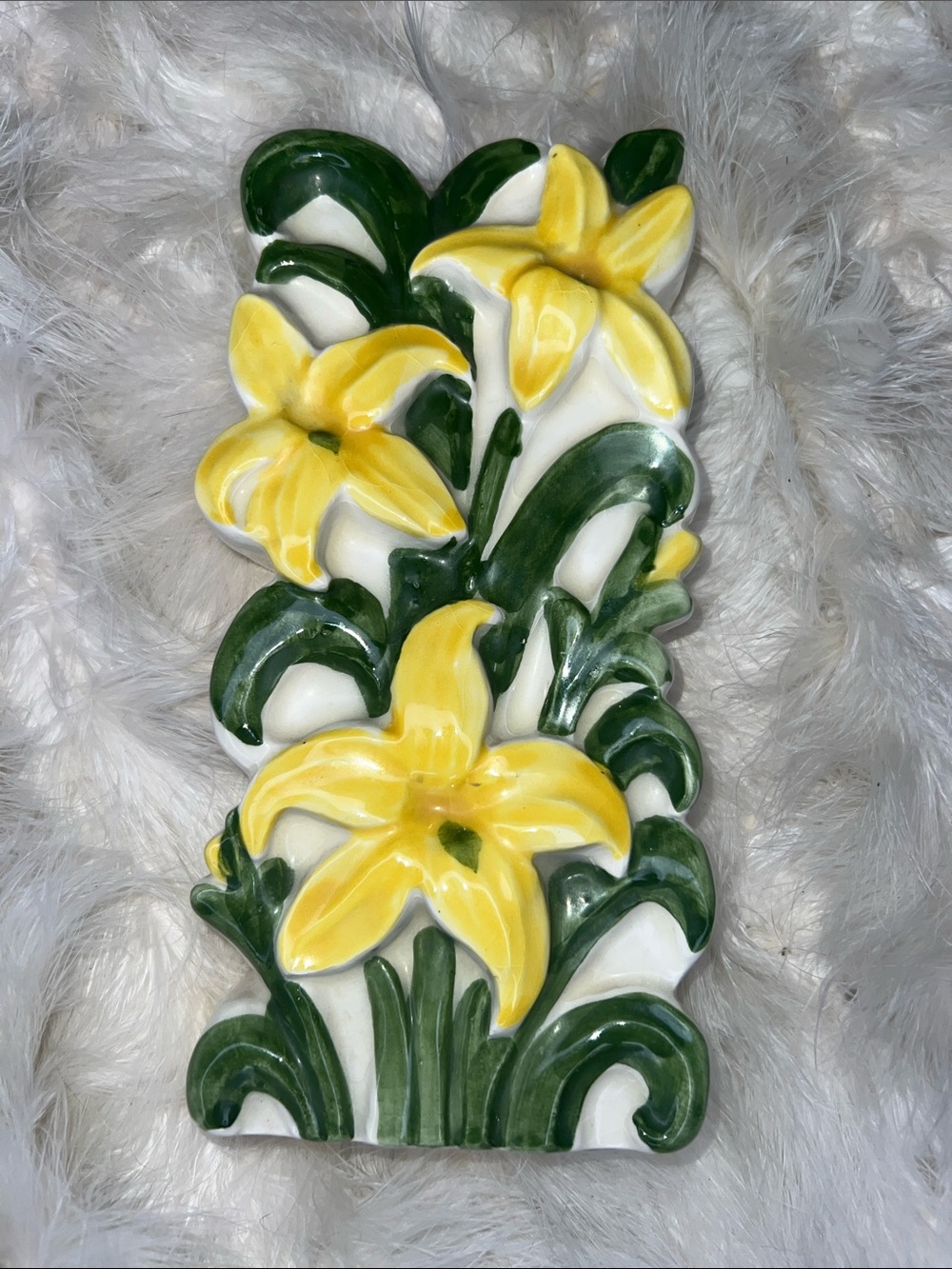 Antique Vintage Yellow Ceramic Lily Wall Hanging Plaque Flower Boho Potter Vase